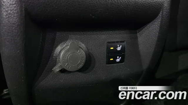 Hyundai Santa Fe 2012 thumb 9