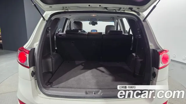 Hyundai Santa Fe 2012 thumb 3