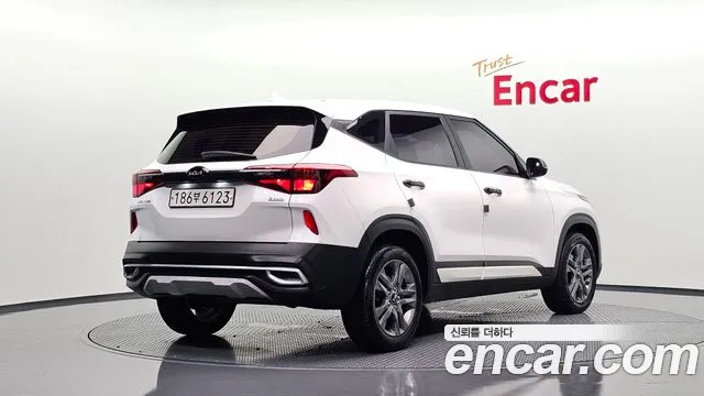Kia Seltos 2020 thumb 5