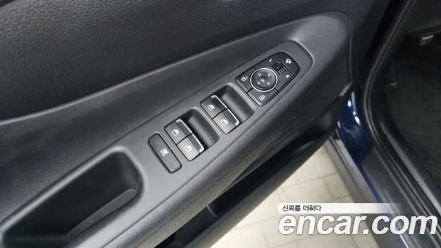 Hyundai Santa Fe 2020 thumb 7