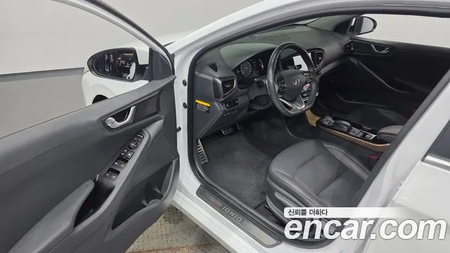 Hyundai IONIQ 6 2016 thumb 8