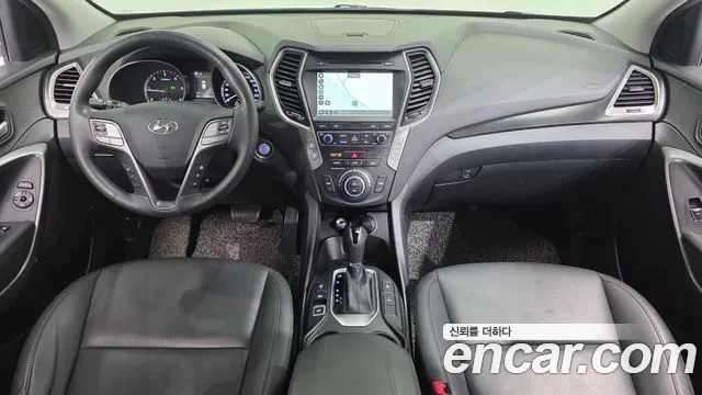 Hyundai Santafe 2017 thumb 2