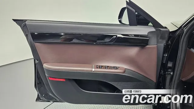 Hyundai Grandeur 2023 thumb 2