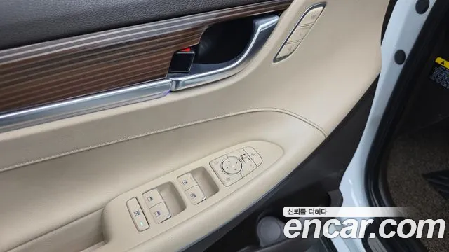 Hyundai Grandeur 2017 thumb 11