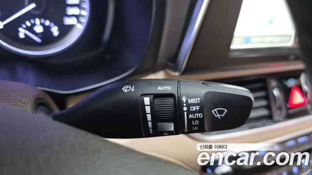 Hyundai Grandeur 2017 thumb 3