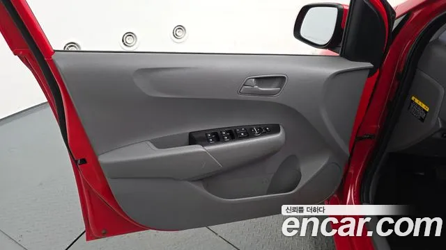 Kia Morning 2019 thumb 10