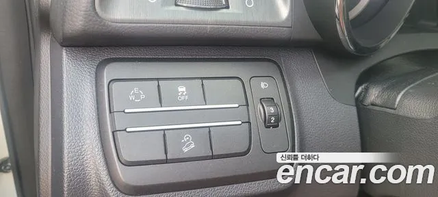 KG_Mobility_Ssangyong TIBOLI 2018 thumb 12