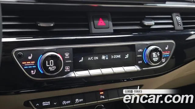 Audi A4 2021 thumb 2