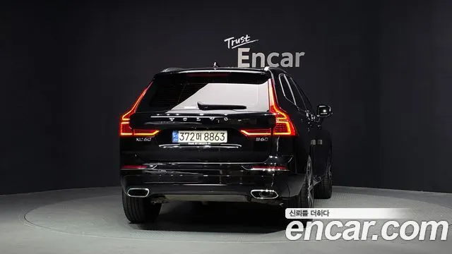 Volvo XC60 2021 thumb 5