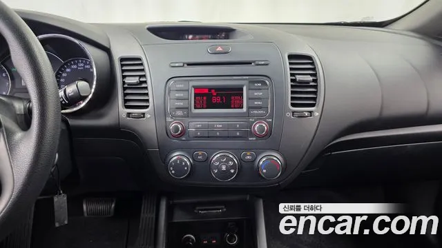 Kia K3 2013 thumb 4
