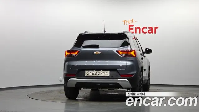 Chevrolet TrailBlazer 2021 thumb 3