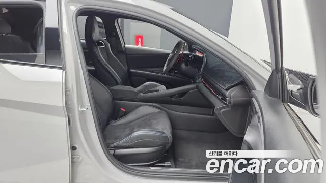 Hyundai Elantra 2021 thumb 12