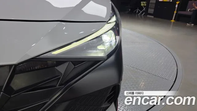 Hyundai Elantra 2021 thumb 7