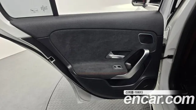 Mercedes-Benz A-Class 2025 thumb 6