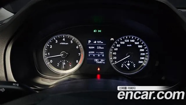 Hyundai Grandeur 2016 thumb 2