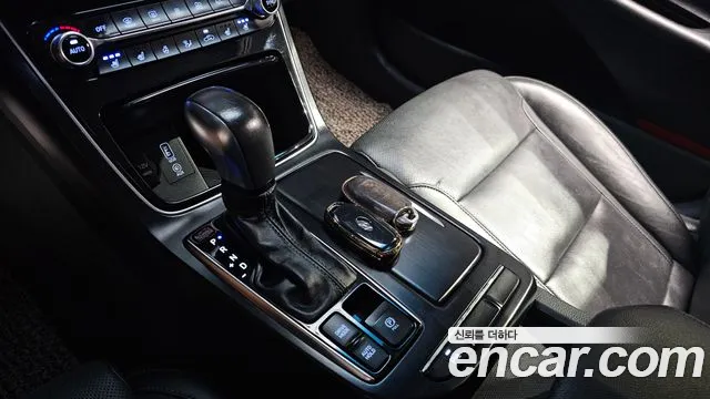 Hyundai Grandeur 2016 thumb 8