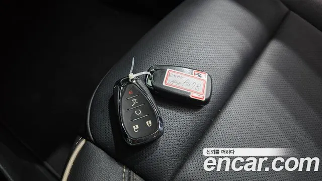 Chevrolet Traverse 2023 thumb 4