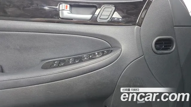 Hyundai Genesis 2013 thumb 12