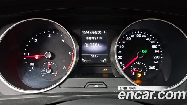 Volkswagen Tiguan 2018 thumb 11