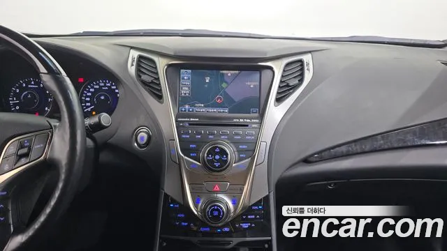 Hyundai Grandeur 2011 thumb 11