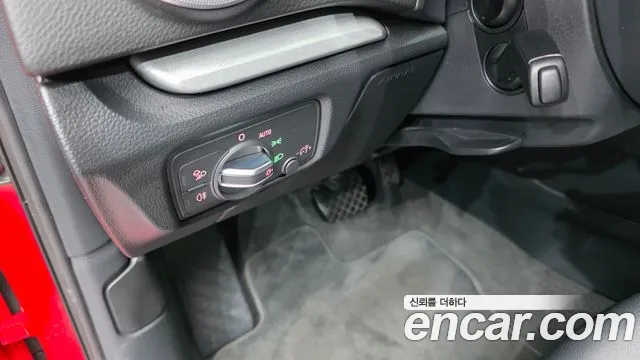 Audi A3 2016 thumb 9