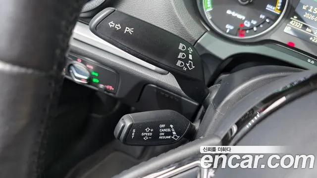 Audi A3 2016 thumb 4