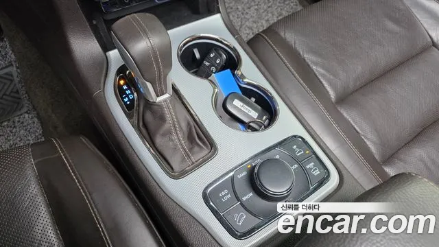 Jeep Grand Cherokee 2018 thumb 4