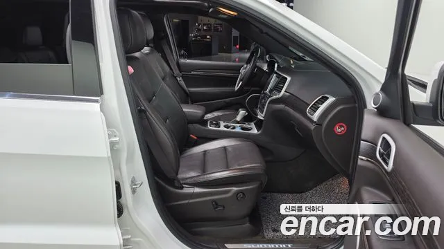 Jeep Grand Cherokee 2018 thumb 6