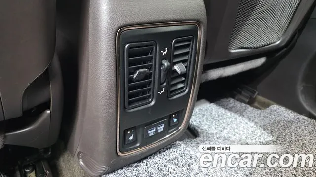 Jeep Grand Cherokee 2018 thumb 12