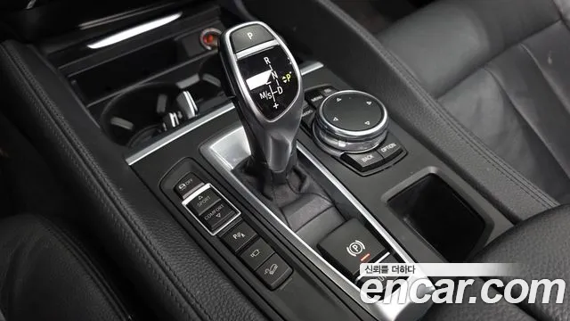 BMW X6 2016 thumb 9