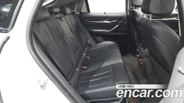 BMW X6 2016 thumb 8