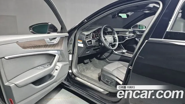 Audi A6 2022 thumb 6