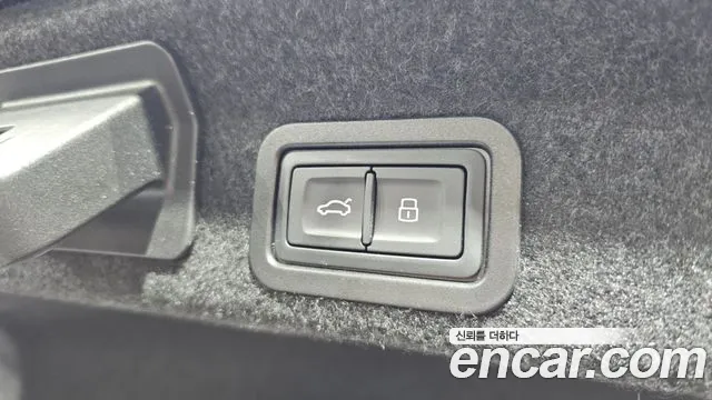 Audi A6 2022 thumb 10