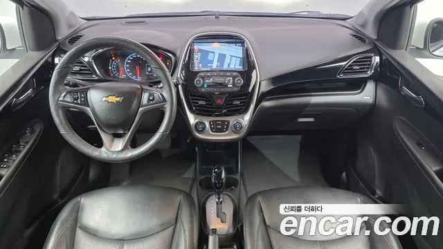 Chevrolet Spark 2018 thumb 3