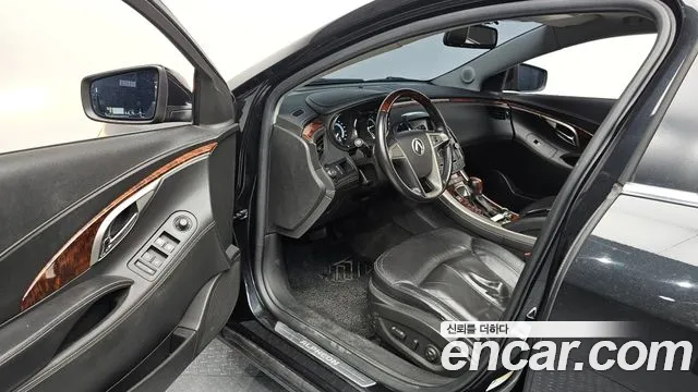 Chevrolet Alpheon 2012 thumb 11