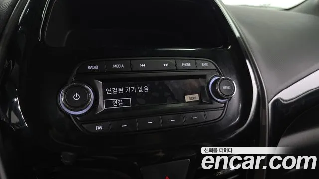 Chevrolet Spark 2022 thumb 4