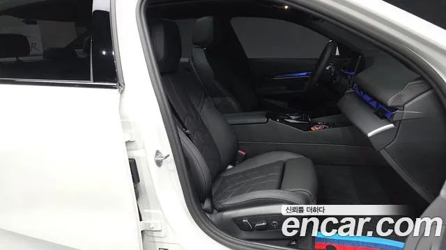 BMW 5 серии 2025 thumb 5