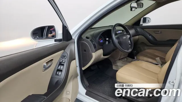 Hyundai Avante 2009 thumb 8