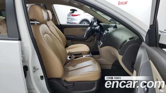 Hyundai Avante 2009 thumb 2