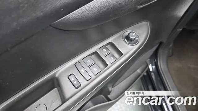 Chevrolet Spark 2016 thumb 4