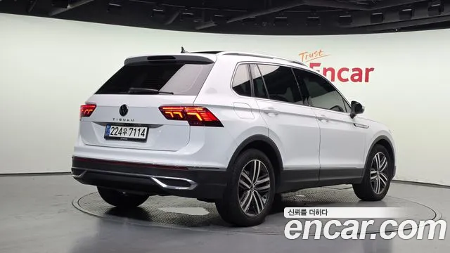 Volkswagen Tiguan 2023 thumb 7
