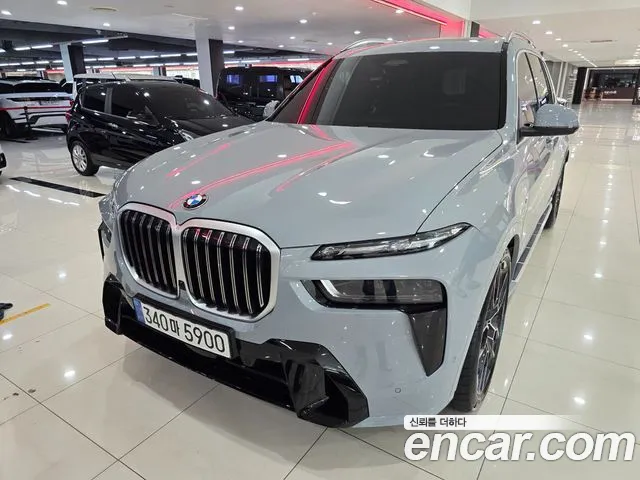 BMW X7 2025 thumb 12