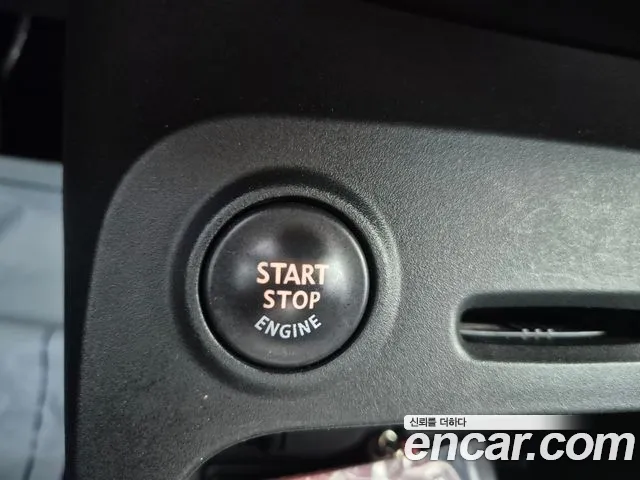 Renault QM3 2015 thumb 7