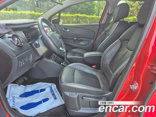 Renault QM3 2015 thumb 3