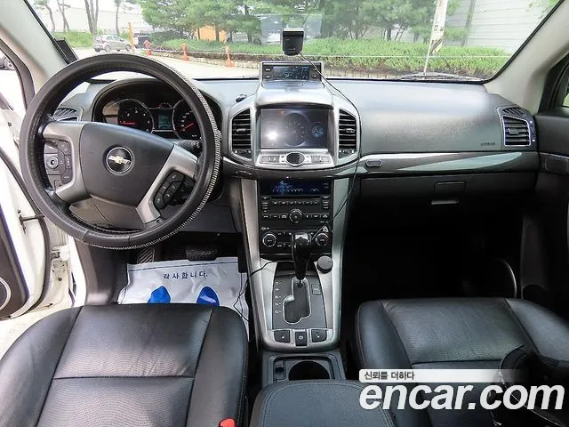 Chevrolet Captiva 2015 thumb 5