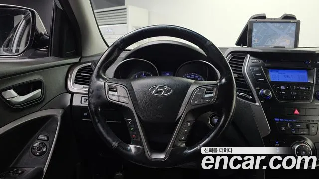 Hyundai Santa Fe 2012 thumb 9