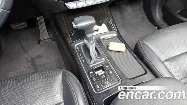 Kia Sorento 2017 thumb 3