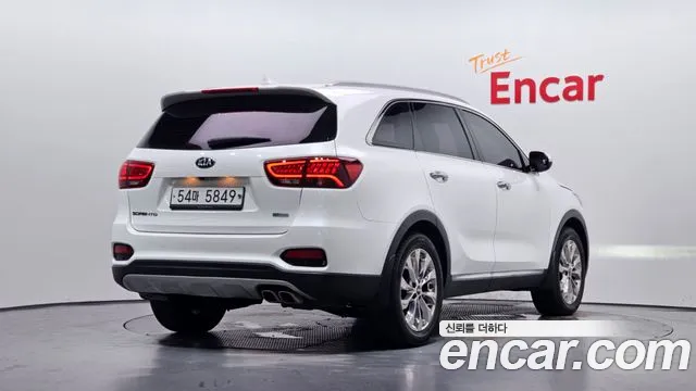 Kia Sorento 2018 thumb 4