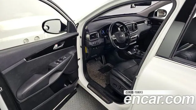 Kia Sorento 2018 thumb 12