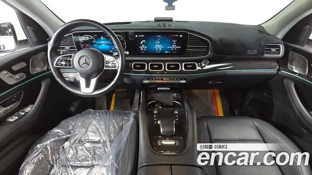 Mercedes-Benz GLE 2023 thumb 12